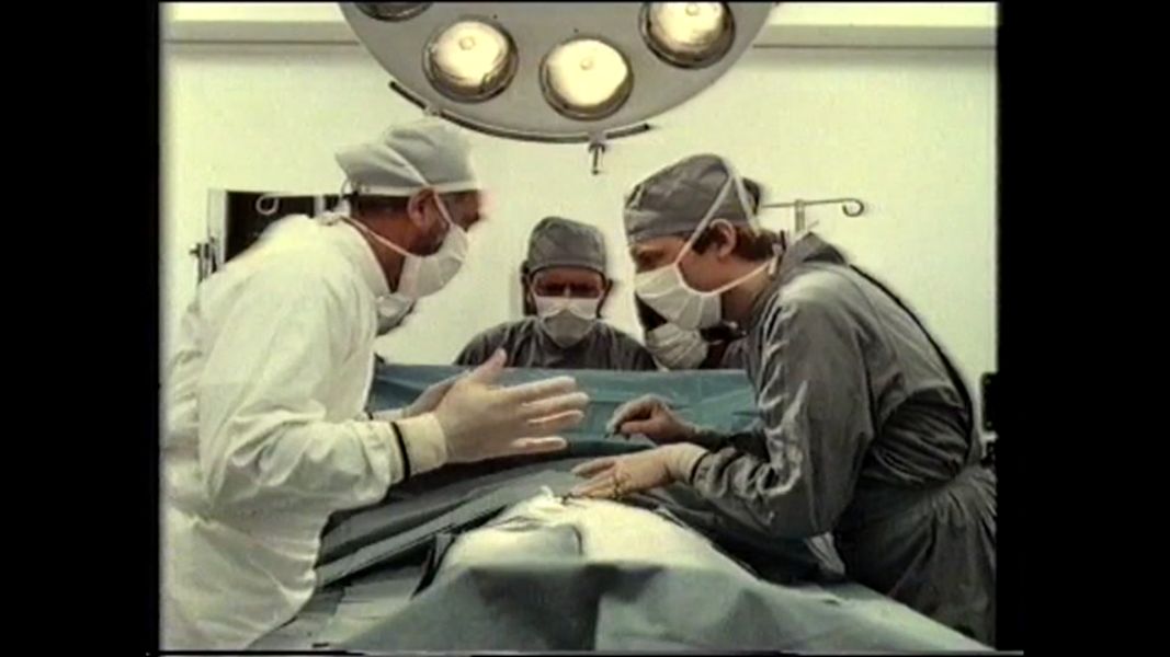 (Bild für) Küß mich, Doc! - 1982 (DVD+R uncut)